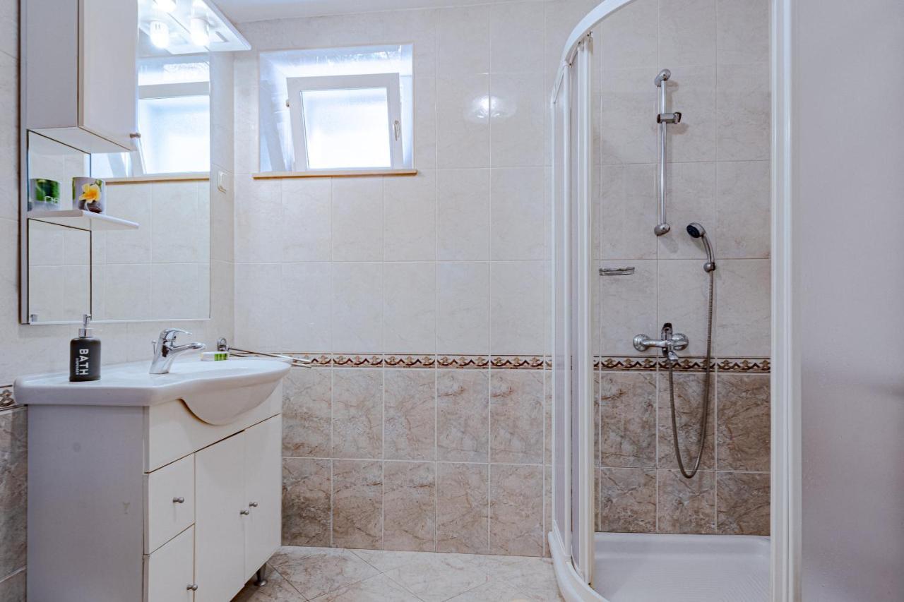 Apartment Ruzica Zrnovo エクステリア 写真