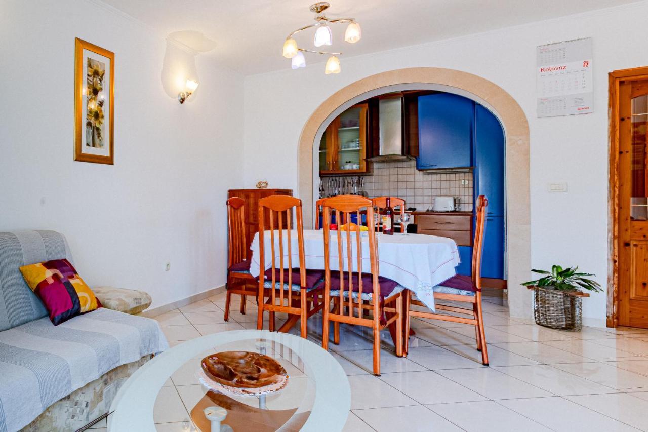 Apartment Ruzica Zrnovo エクステリア 写真
