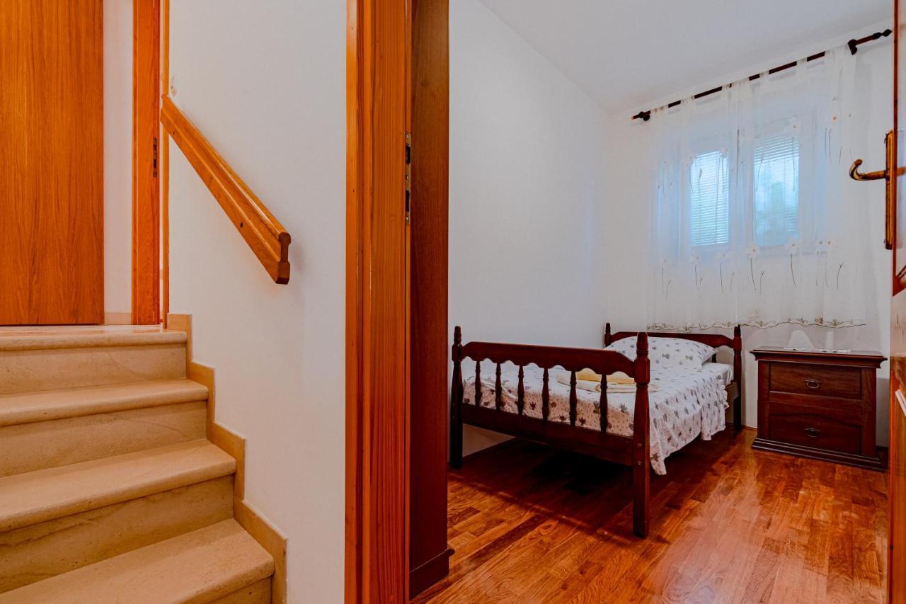 Apartment Ruzica Zrnovo エクステリア 写真