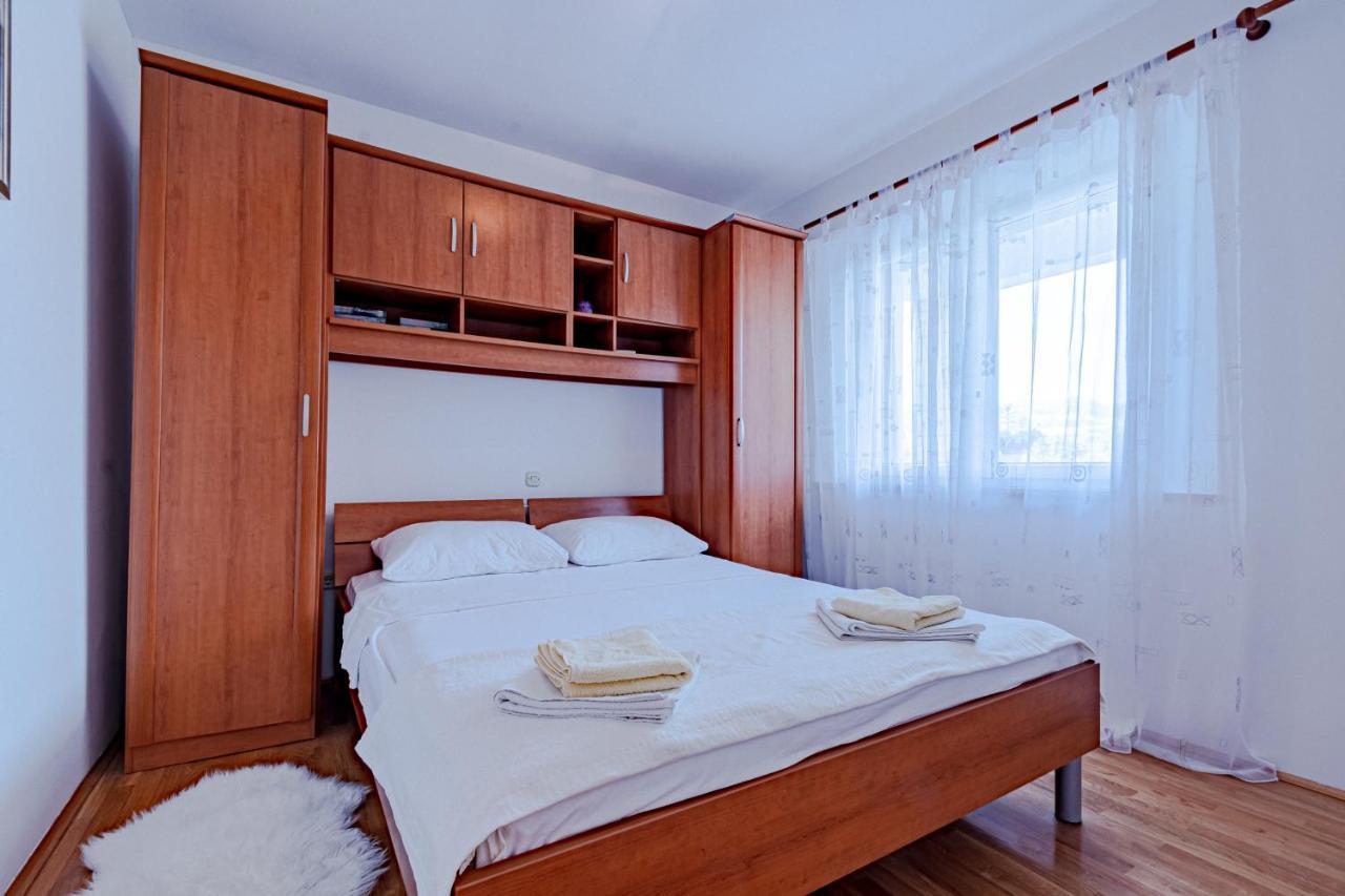 Apartment Ruzica Zrnovo エクステリア 写真